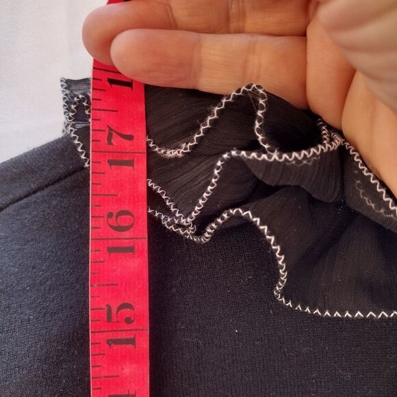 Silk White House Black Market bolero - Picture 6 of 7